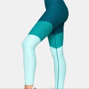 Outdoor Voices Springs 7/8 Tri-Block Leggings